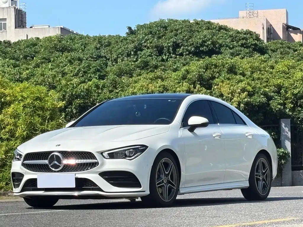 Mercedes-Benz CLA (Import)