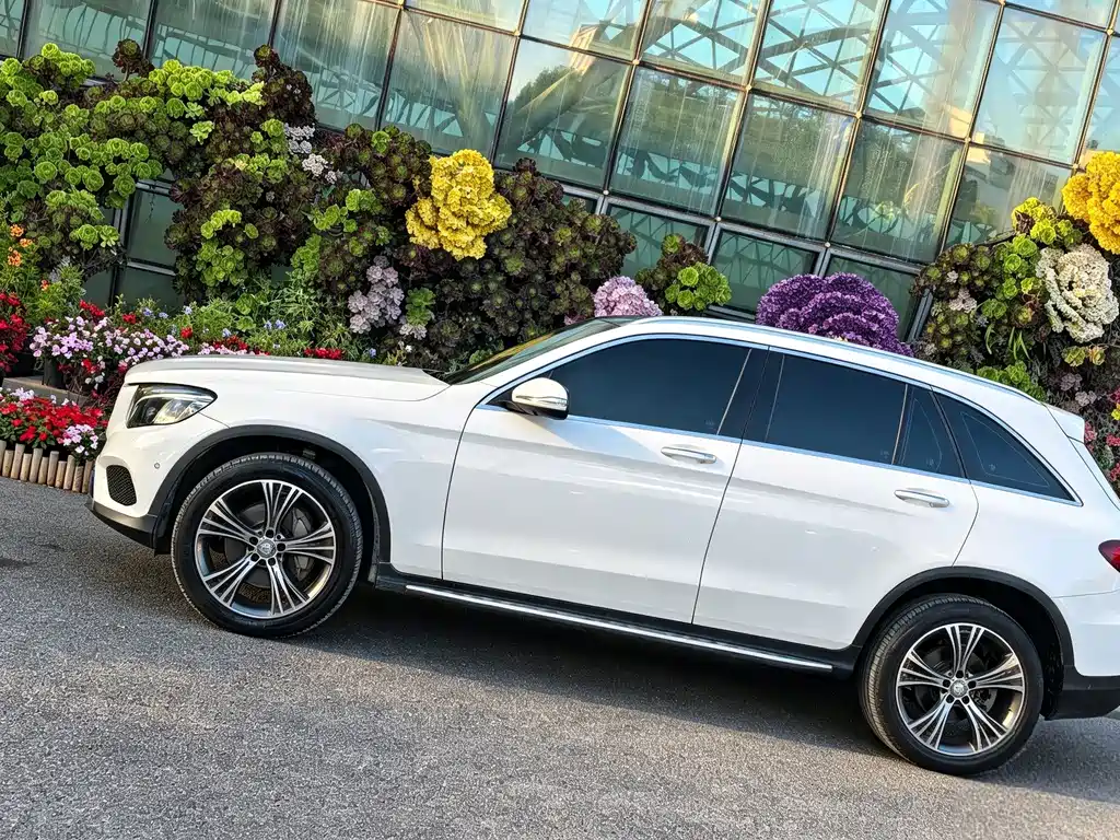 Mercedes-Benz GLC — миниатюра 3