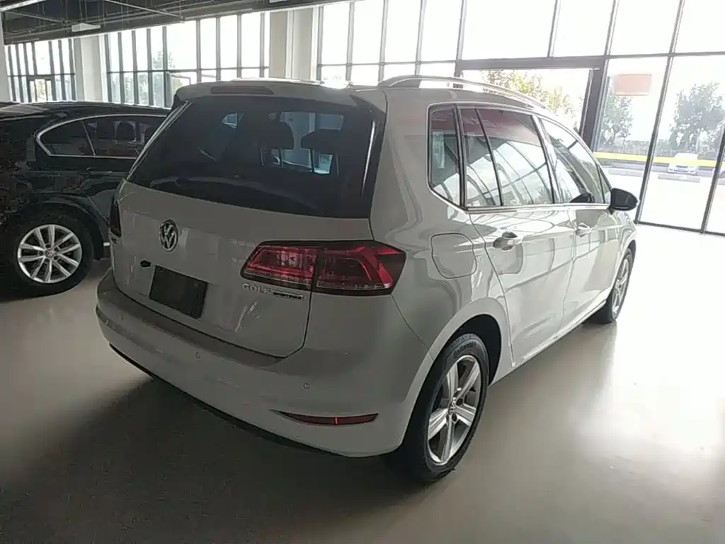Volkswagen Golf Sportsvan — миниатюра 7
