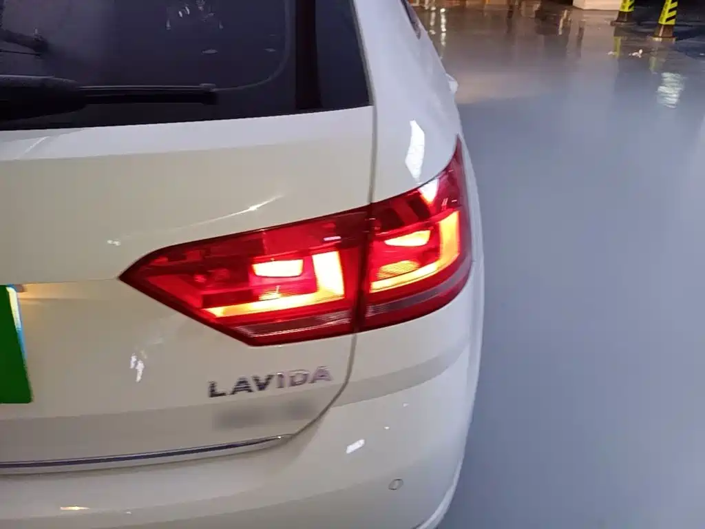 Volkswagen Gran Lavida — миниатюра 8