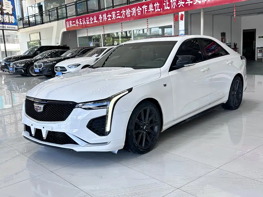 Cadillac CT4 2020