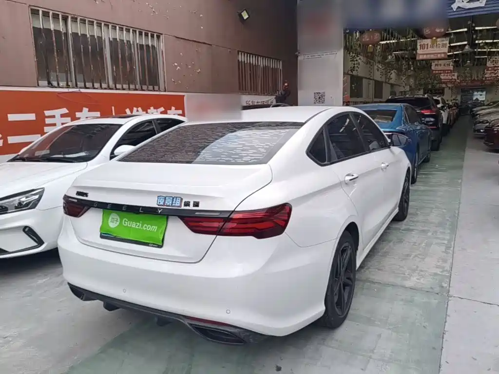 Geely Binrui — миниатюра 7