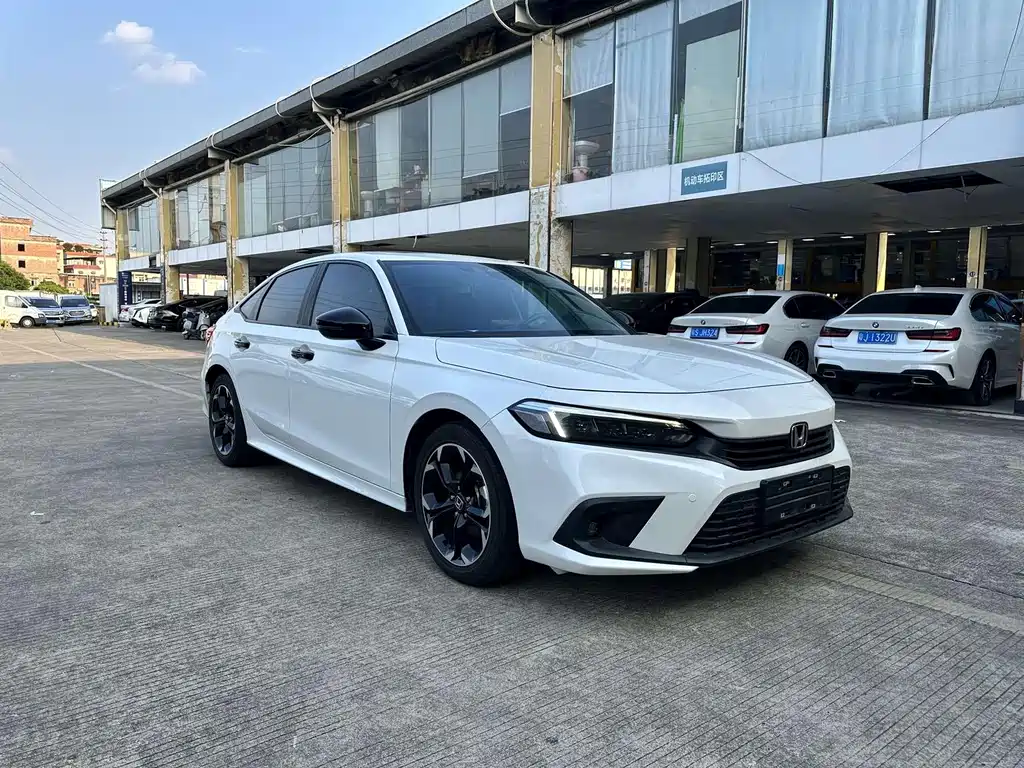 Honda Civic — миниатюра 4
