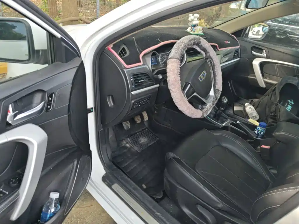 Geely Emgrand — миниатюра 23