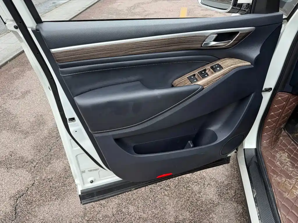 GAC Motor Trumpchi M8 — миниатюра 6