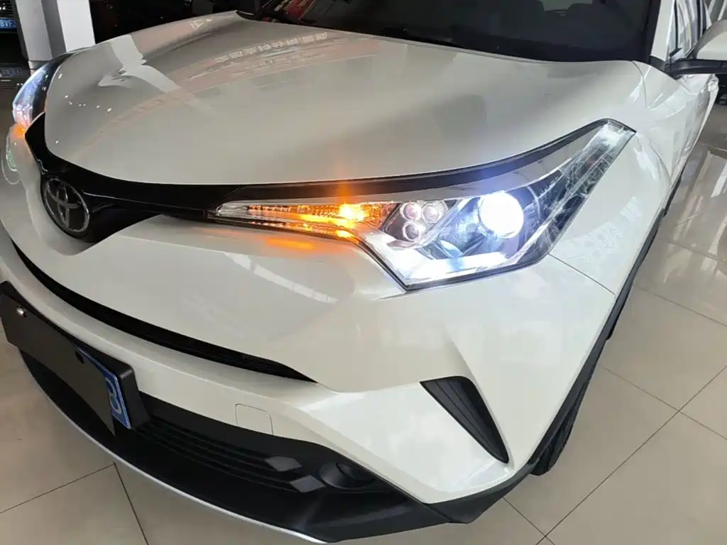 Toyota IZOA — миниатюра 24