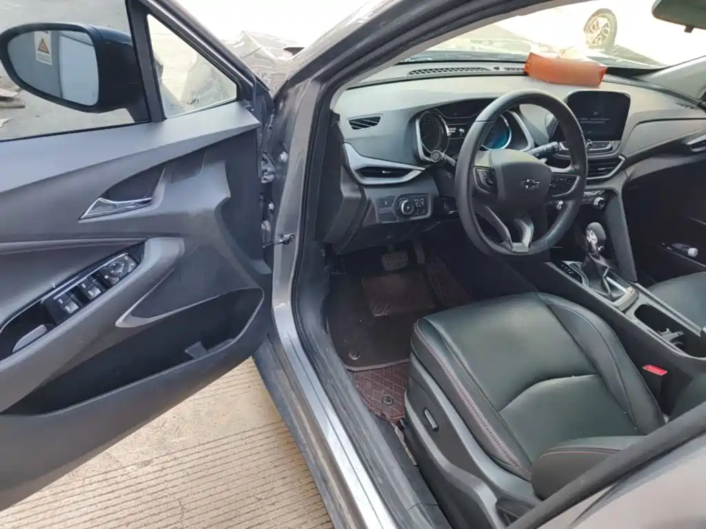 Chevrolet Volando — миниатюра 16