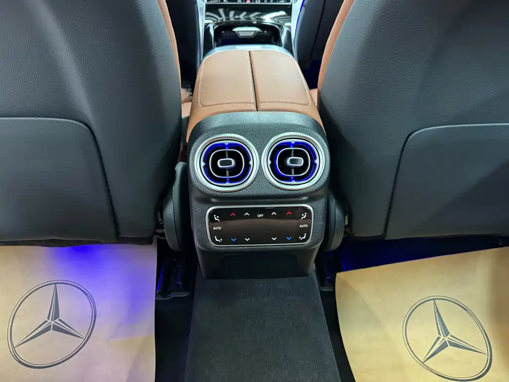 Mercedes-Benz GLC — миниатюра 13