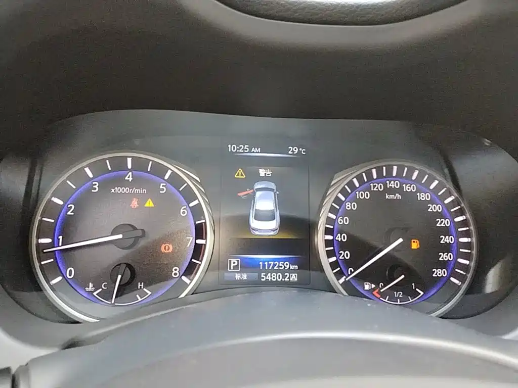 Infiniti Q50L — миниатюра 12