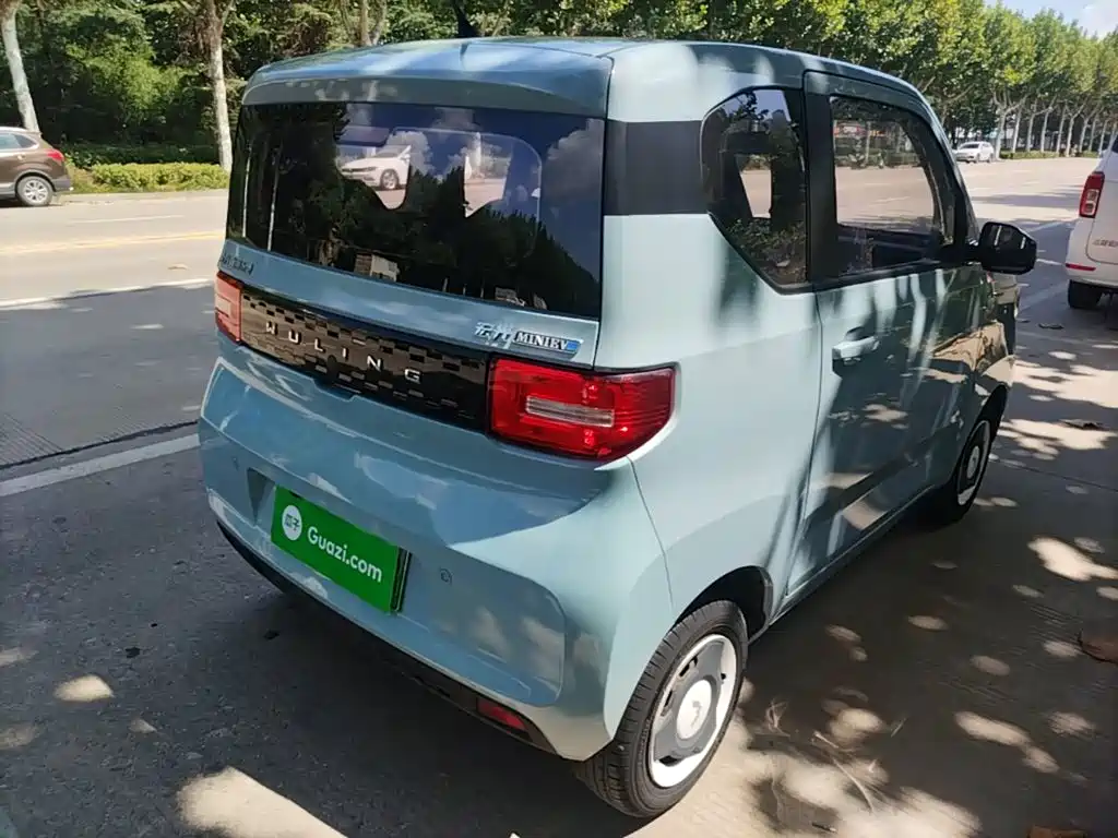 Wuling MINIEV — миниатюра 7