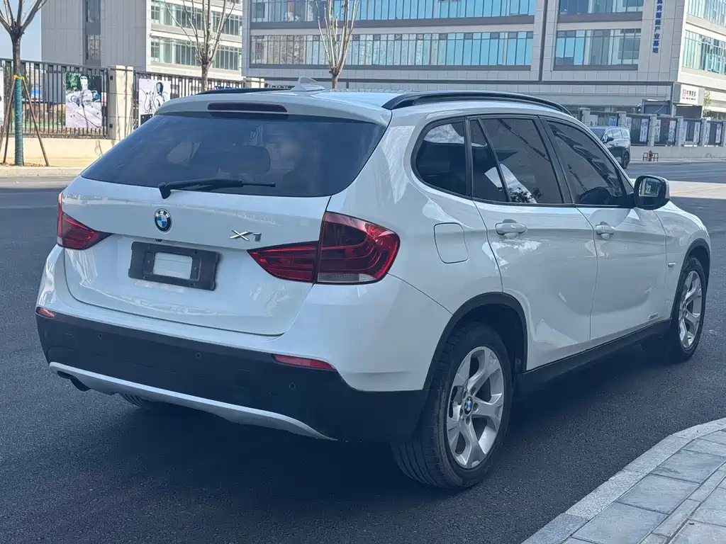 BMW X1 (Import) — миниатюра 5