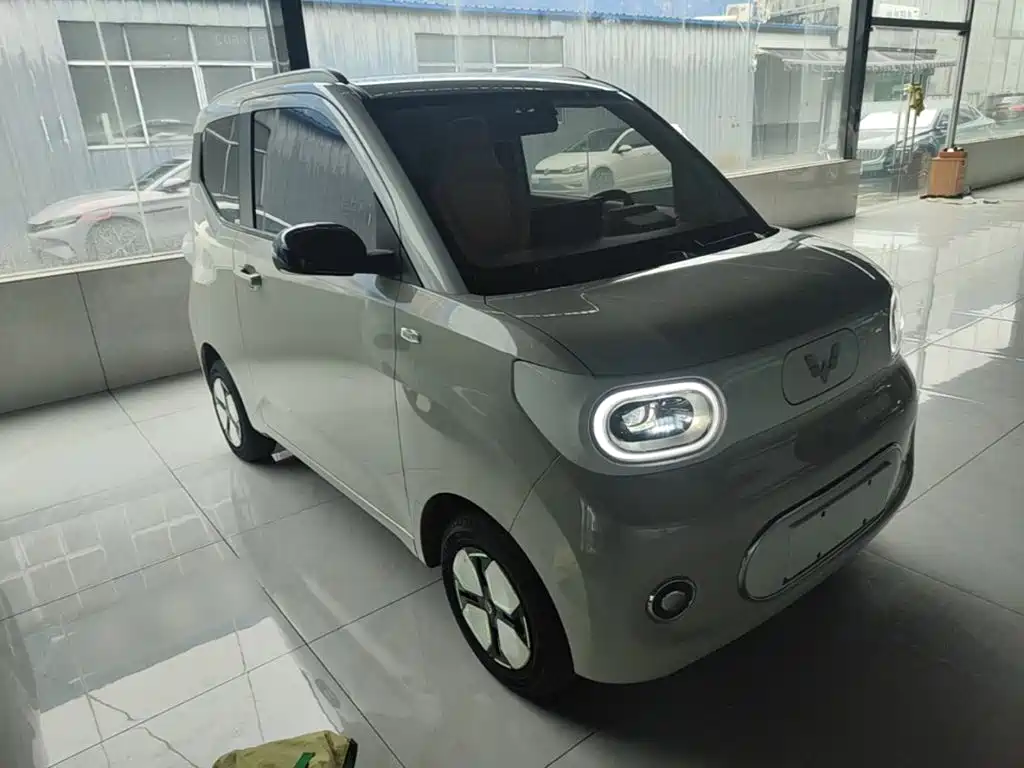 Wuling MINIEV — миниатюра 4