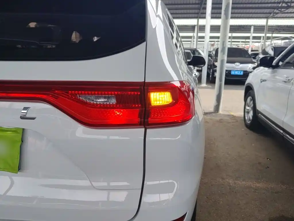 Haval M6 — миниатюра 8