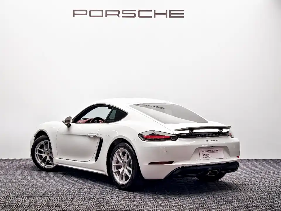Porsche 718 2019 Cayman 2.0T