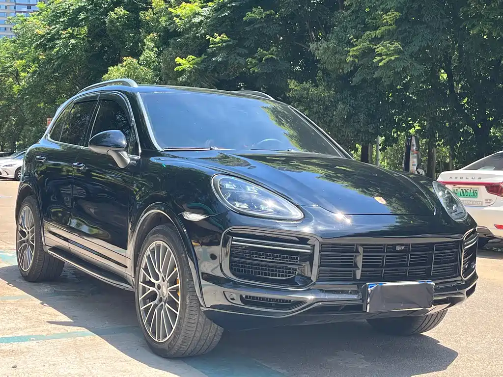 Porsche Cayenne 2012 3.6L