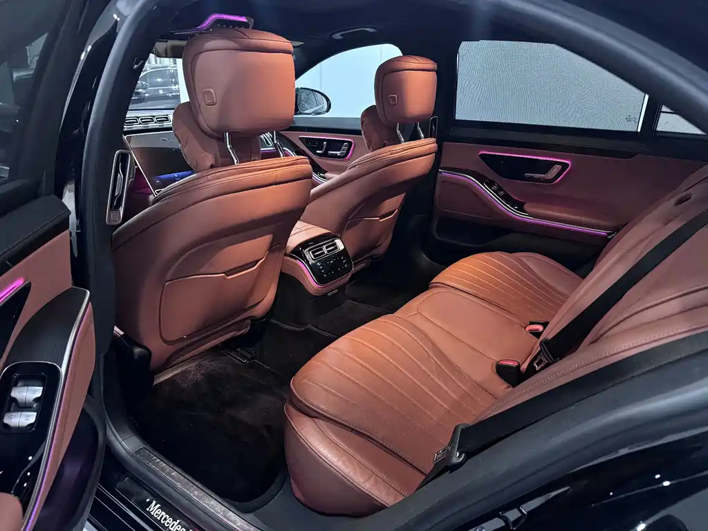 Mercedes-Benz S-Class — миниатюра 6
