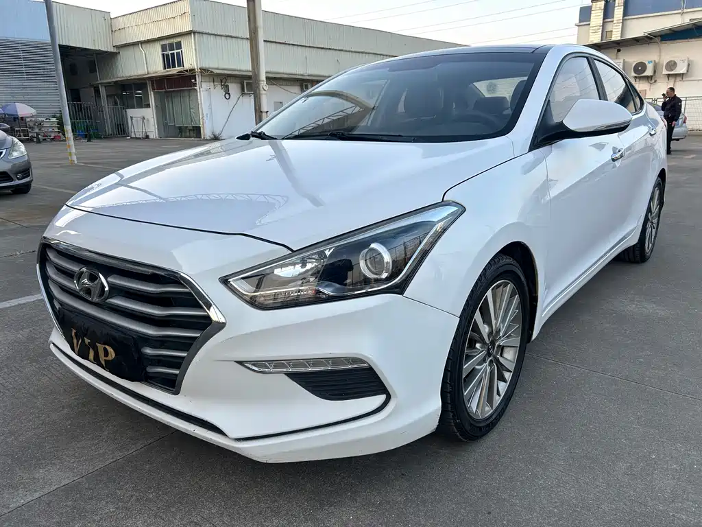 Купить Hyundai Mistra