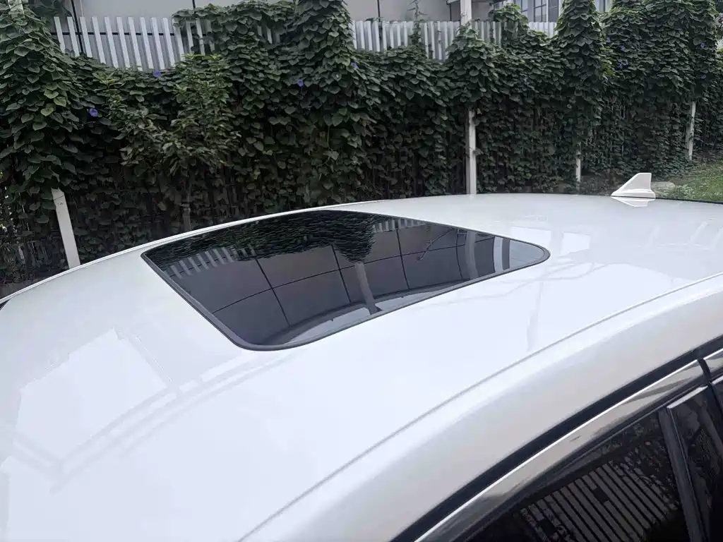 Ford Mondeo — миниатюра 11