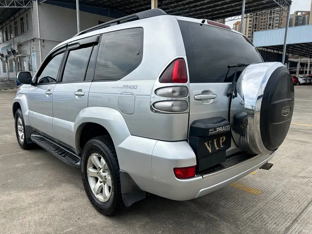 Toyota Land Cruiser Prado 2004 GX 2.7 AT