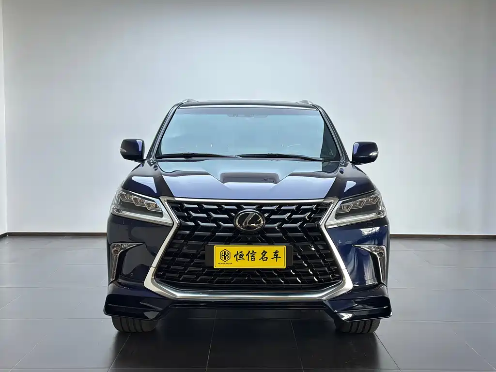 Lexus LX 2017 570 Luxury