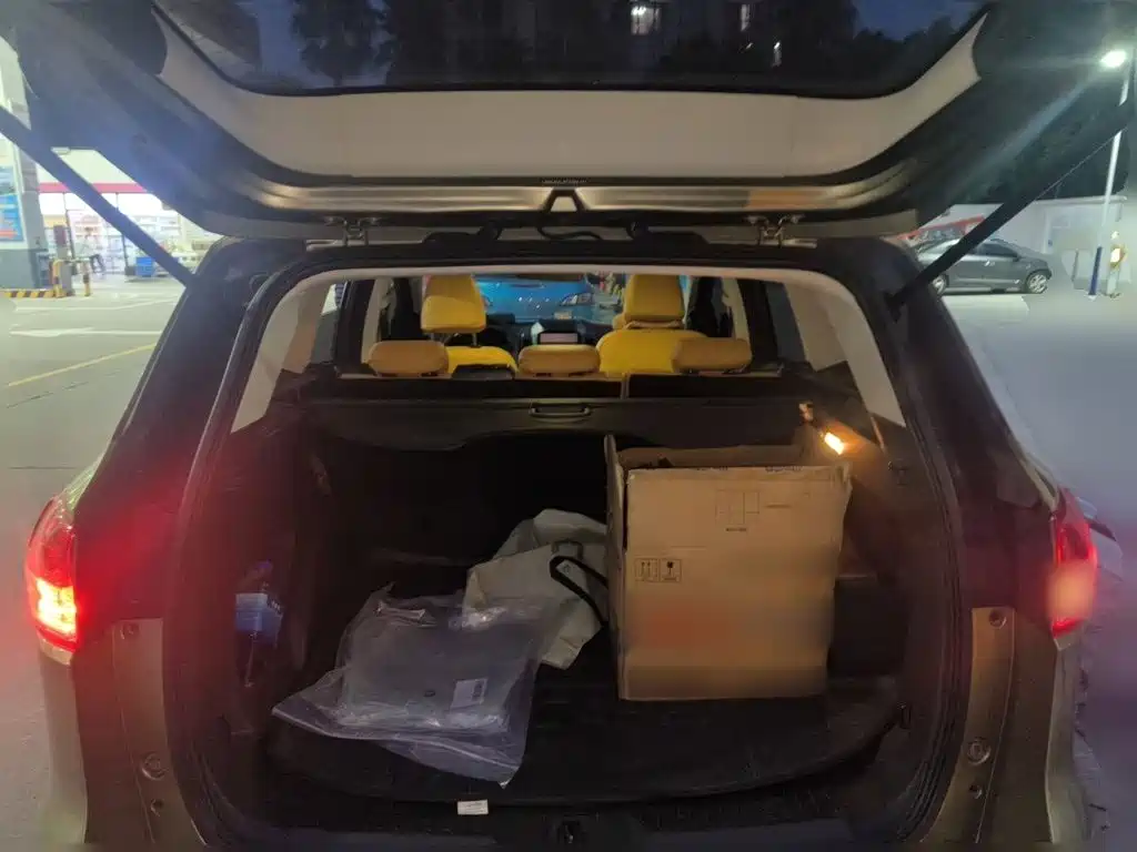 Ford Kuga — миниатюра 10