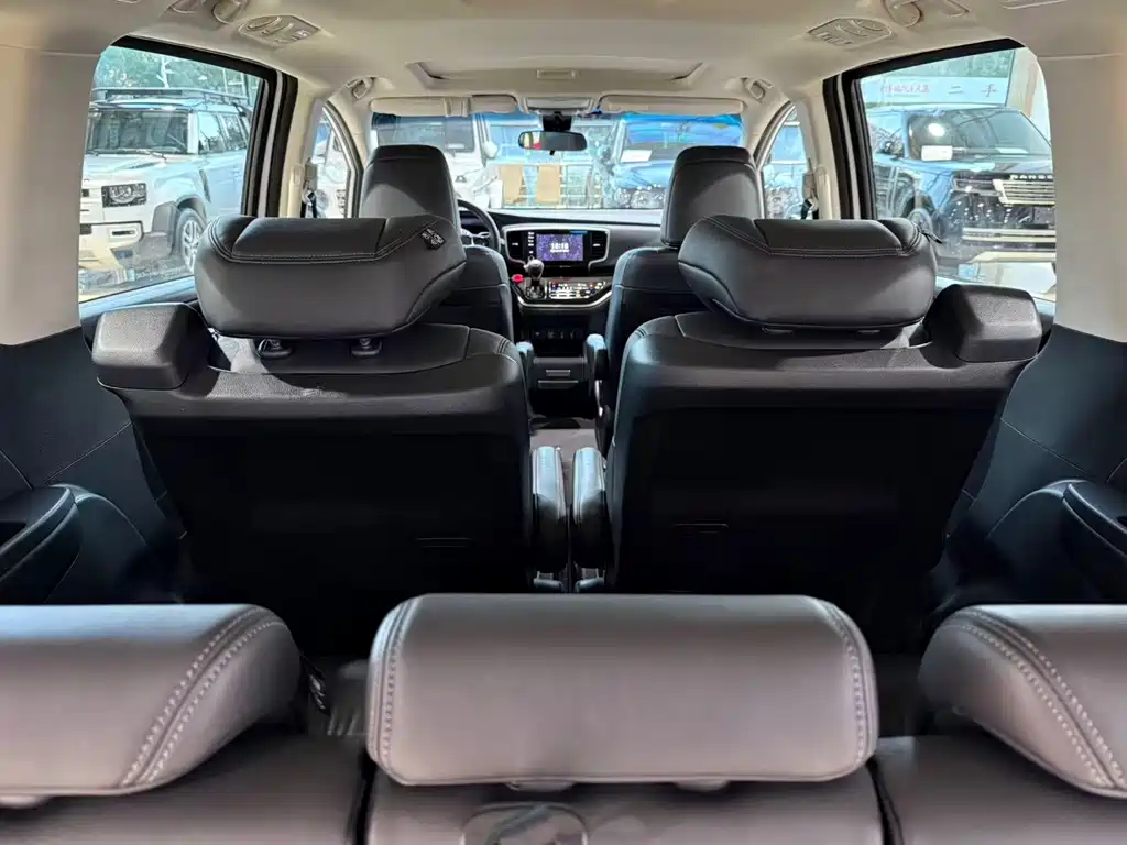 Honda Odyssey — миниатюра 12