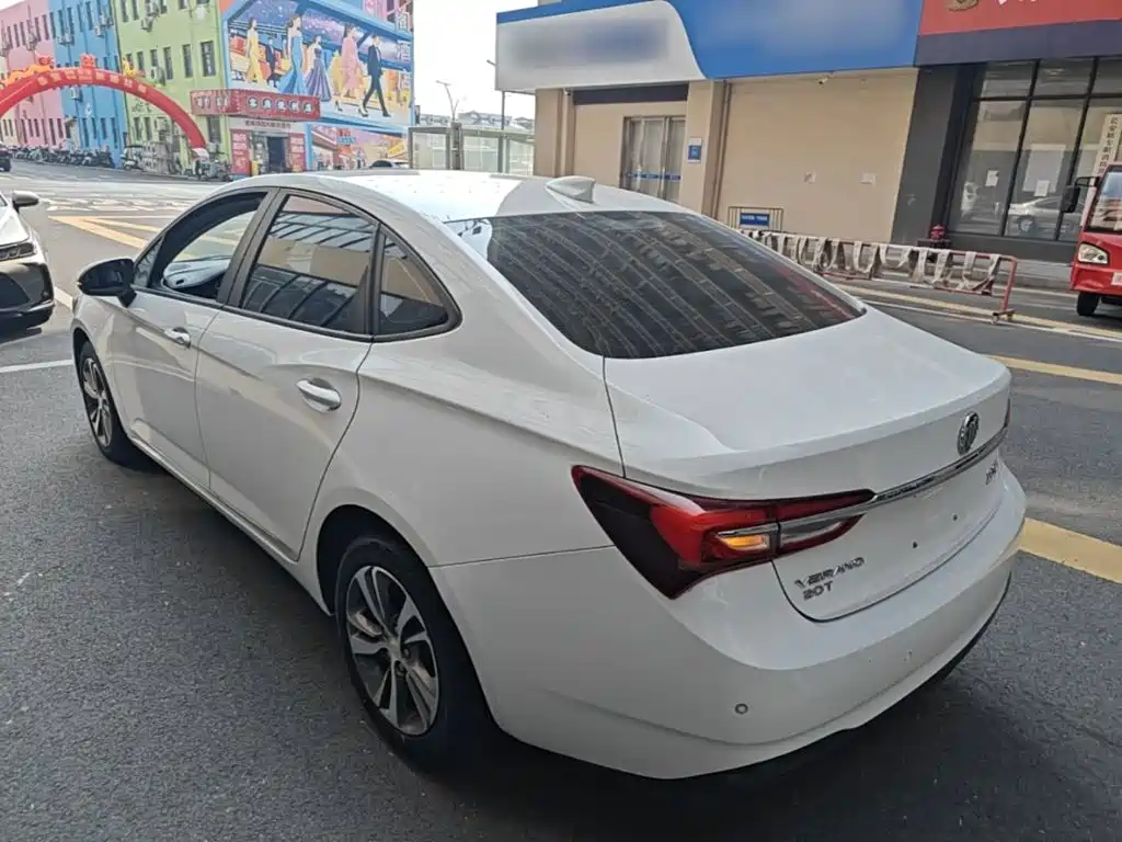 Buick Verano — миниатюра 5