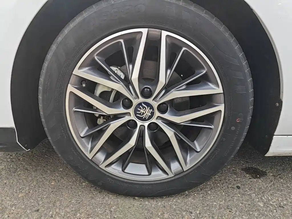 BYD Qin PLUS — миниатюра 23