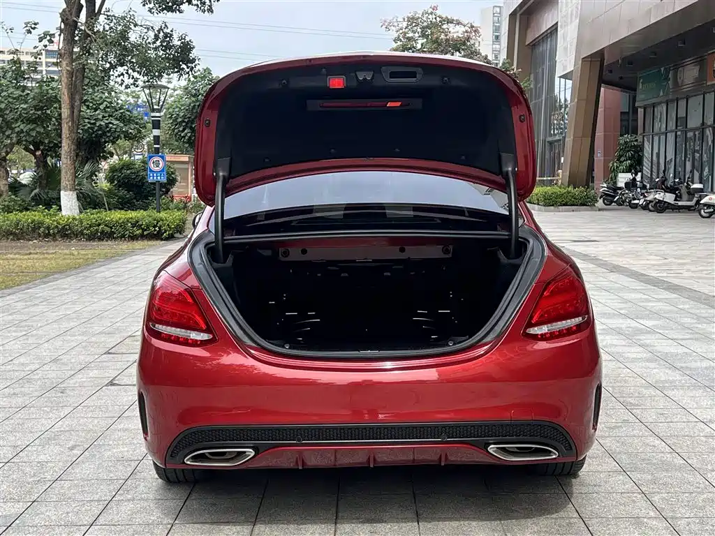 MERCEDES-BENZ C CLASS