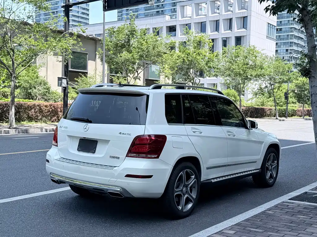 Mercedes-Benz GLK 2013 GLK 300 4MATIC Luxury