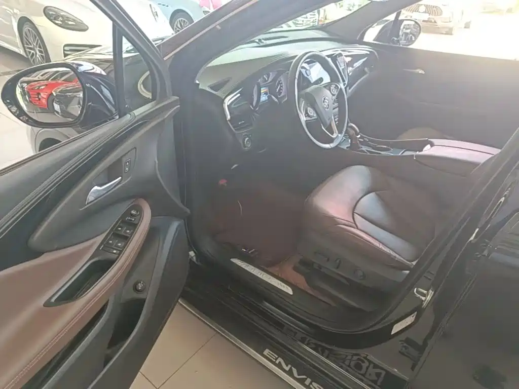 Buick Envision Plus — миниатюра 16