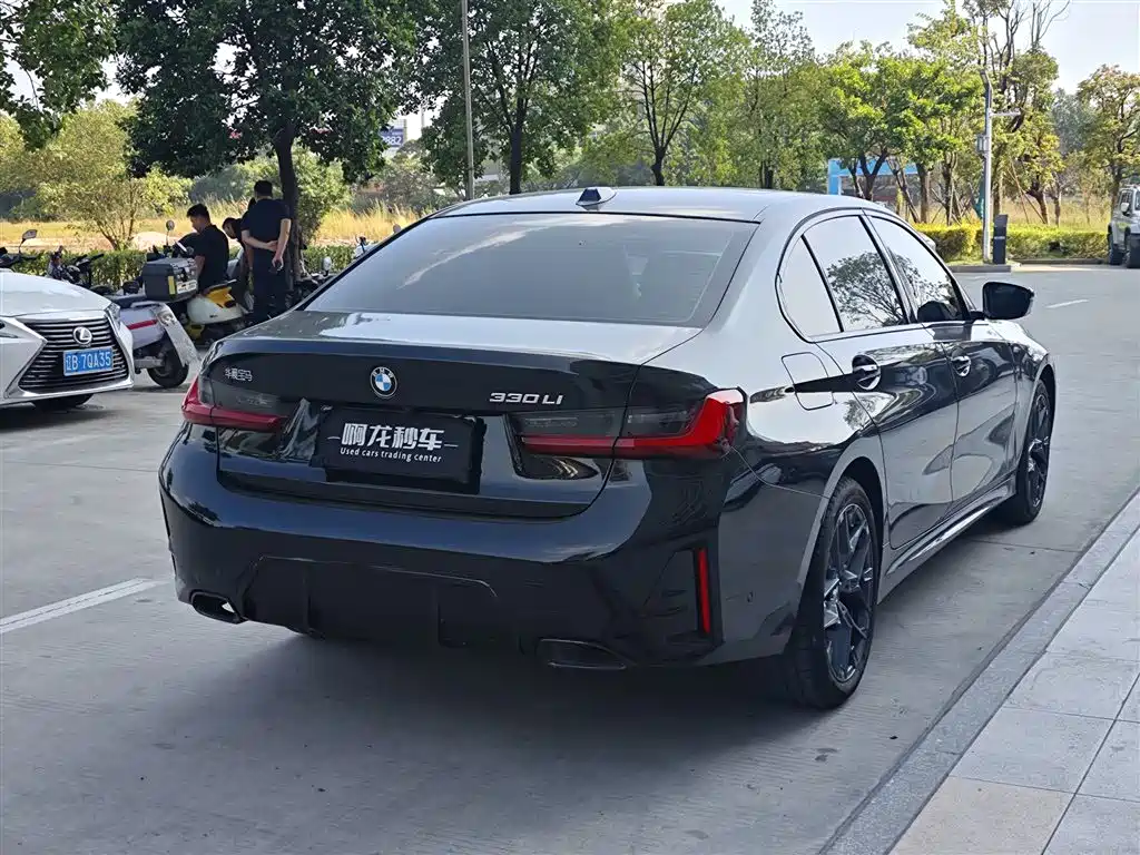 BMW 3 Series — миниатюра 9