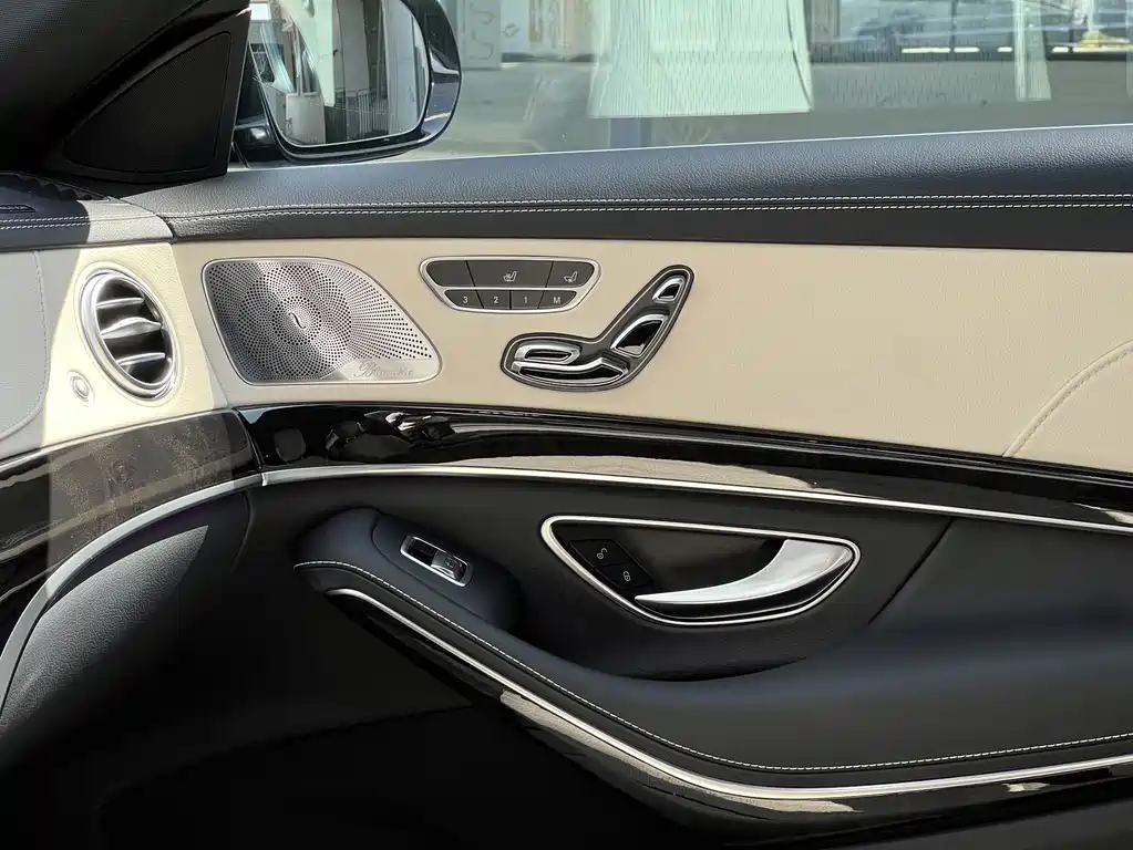 Mercedes-Benz S-Class — миниатюра 9