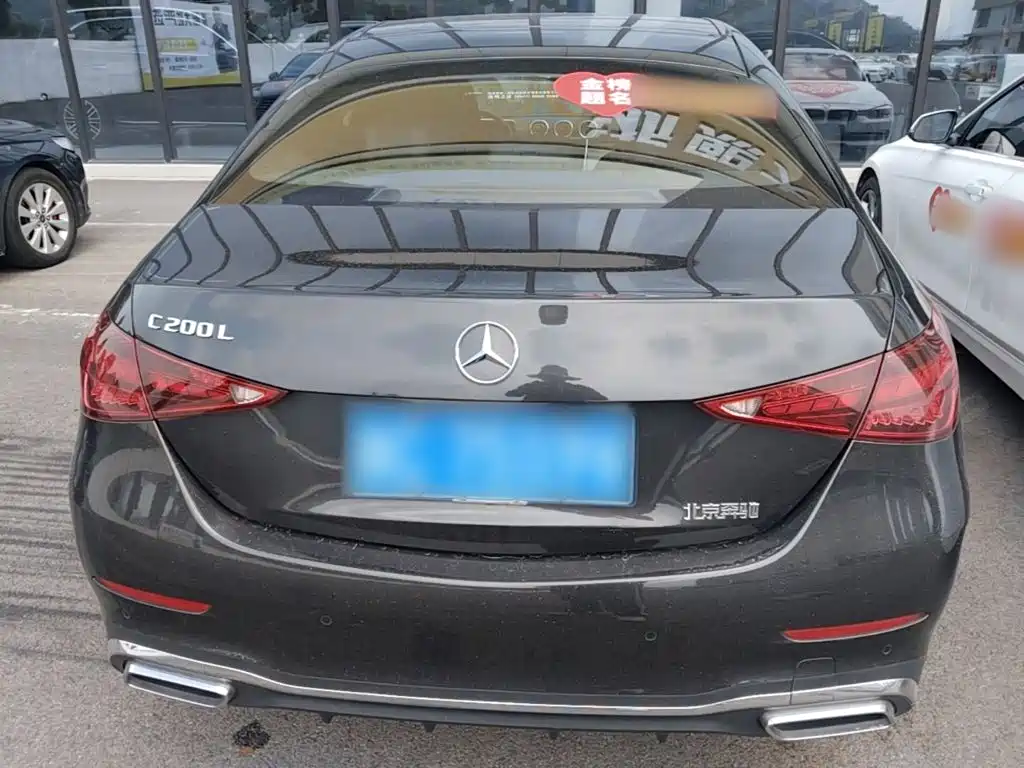 Mercedes-Benz C-Class — миниатюра 6