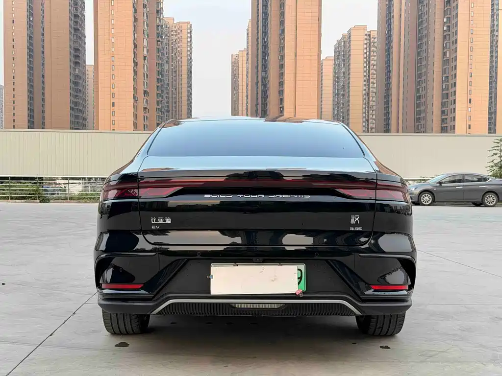 BYD Han — миниатюра 5