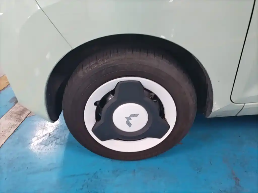 Wuling MINIEV — миниатюра 23