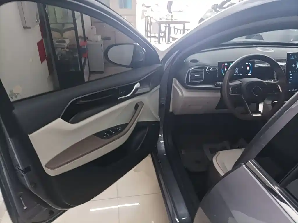 BYD Qin PLUS — миниатюра 16