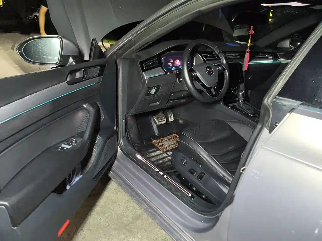 Volkswagen CC — миниатюра 17