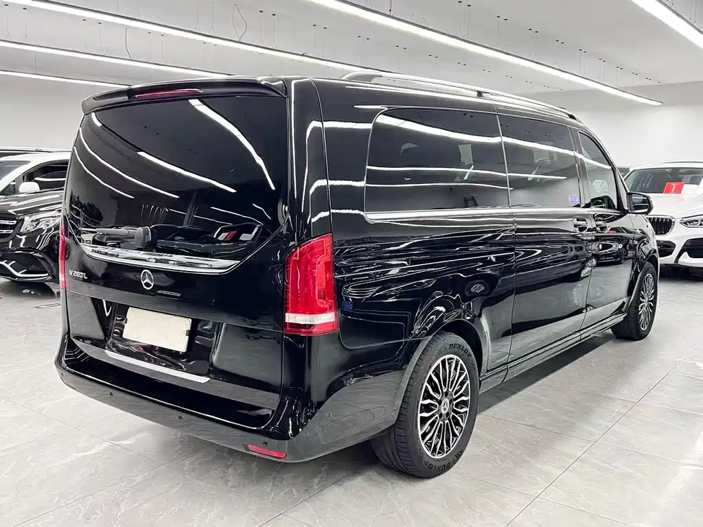 Mercedes-Benz V-Class — миниатюра 6
