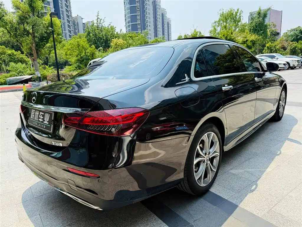 Mercedes-Benz E-Class E 2022 E 300 L Sport Luxury