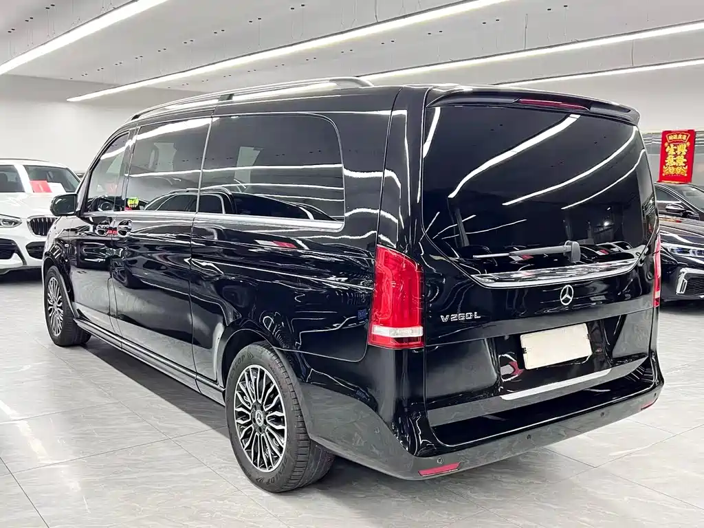 Mercedes-Benz V-Class — миниатюра 4