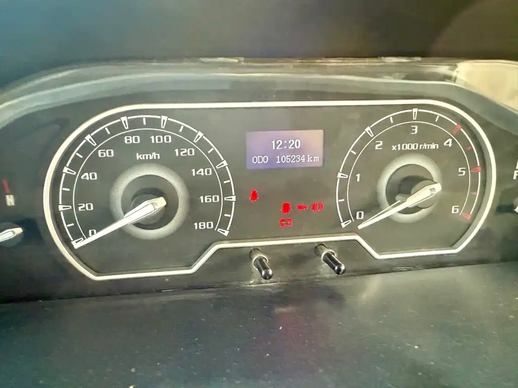 SAIC MAXUS XINTU V80