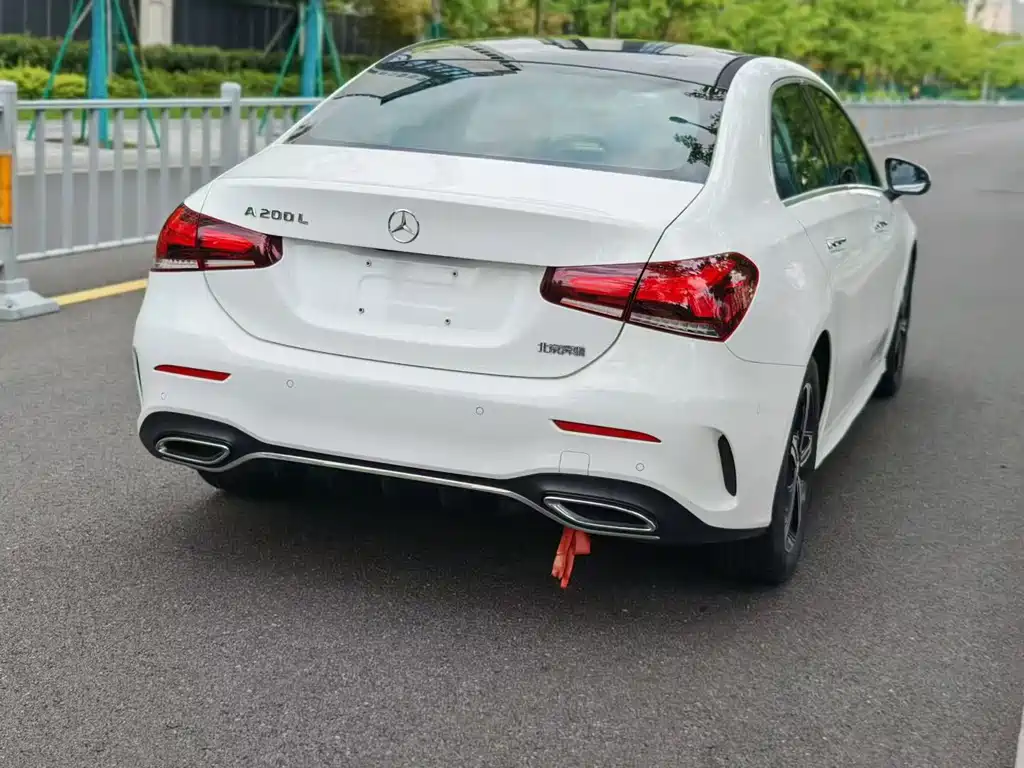 Mercedes-Benz A-Class — миниатюра 8