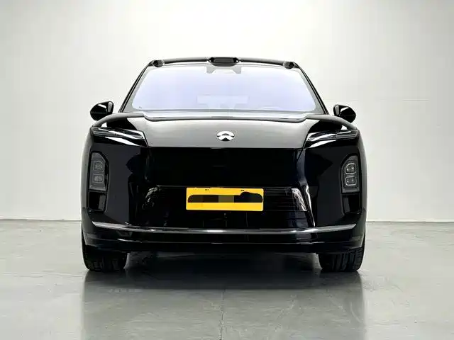 NIO ES8 — миниатюра 2