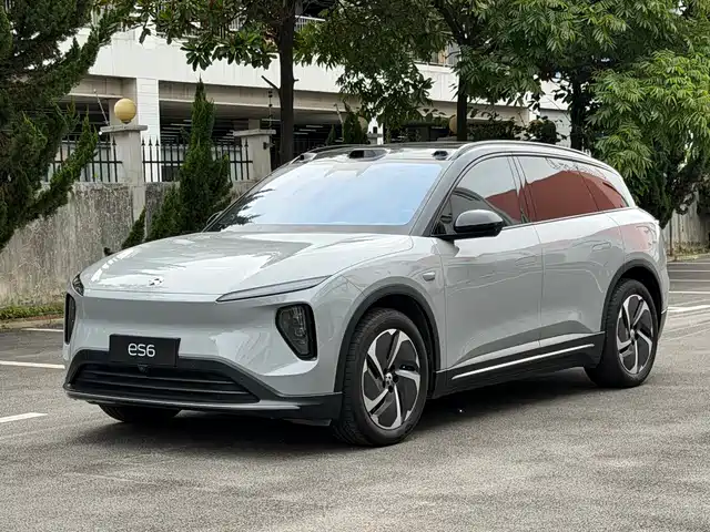 2024 Nio ES6