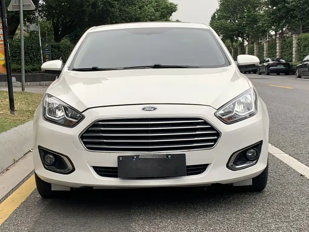 Ford Escort — миниатюра 2