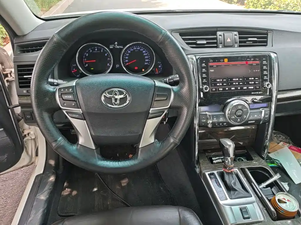 Toyota Reiz — миниатюра 10