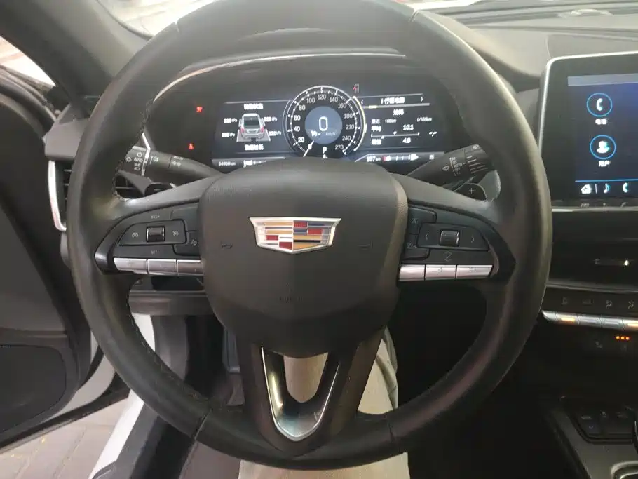 Cadillac CT5 — миниатюра 15