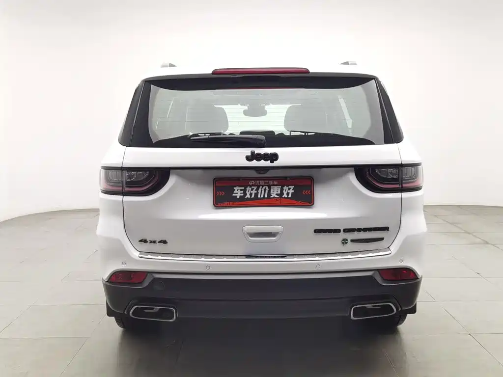 Jeep Grand Commander — миниатюра 4