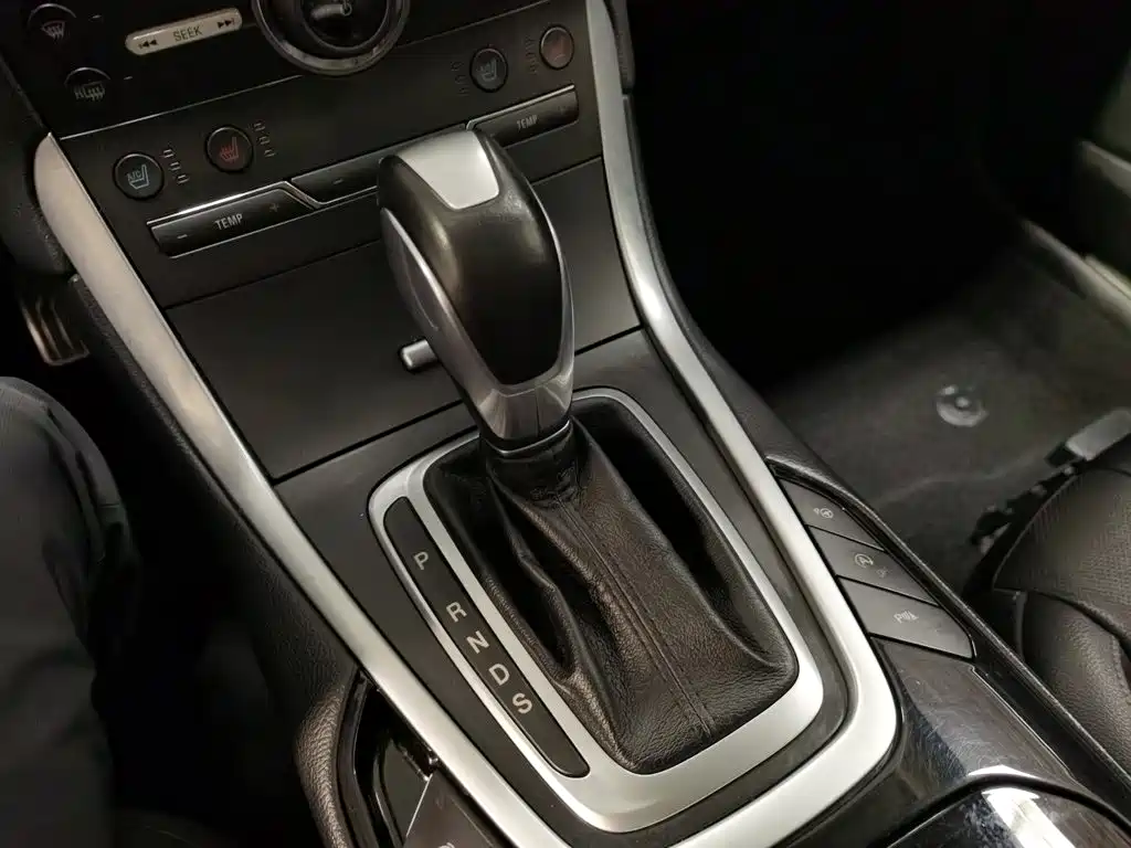 Ford Edge — миниатюра 13